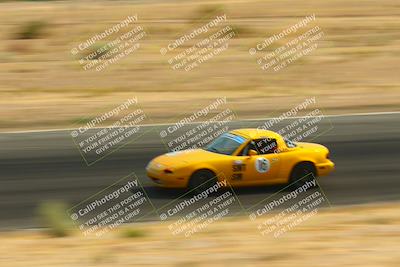 media/May-31-2025-CalClub SCCA (Sat) [[2c1a04e1ee]]/Race/Group 5/Turn 4b/
